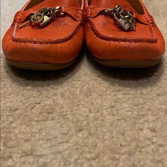MICHAEL KORS MOCCASINS - Picture 4 of 7